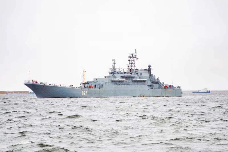 Северный флот обеспечил безопасность Арктики: в Карском море прошли масштабные спасательные учения